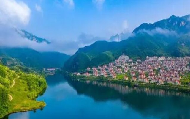 丹东一日游:山水画卷中的清凉与宁静,你的夏日避暑胜地 丹东一日游:山水画卷中的清凉与宁静,你的夏日避暑胜地
